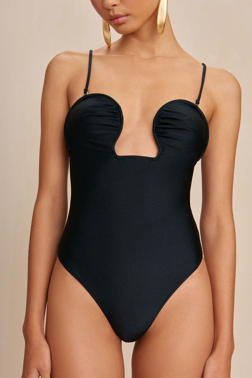 Cult Gaia Celia One Piece Body Mustat | SWLM58906